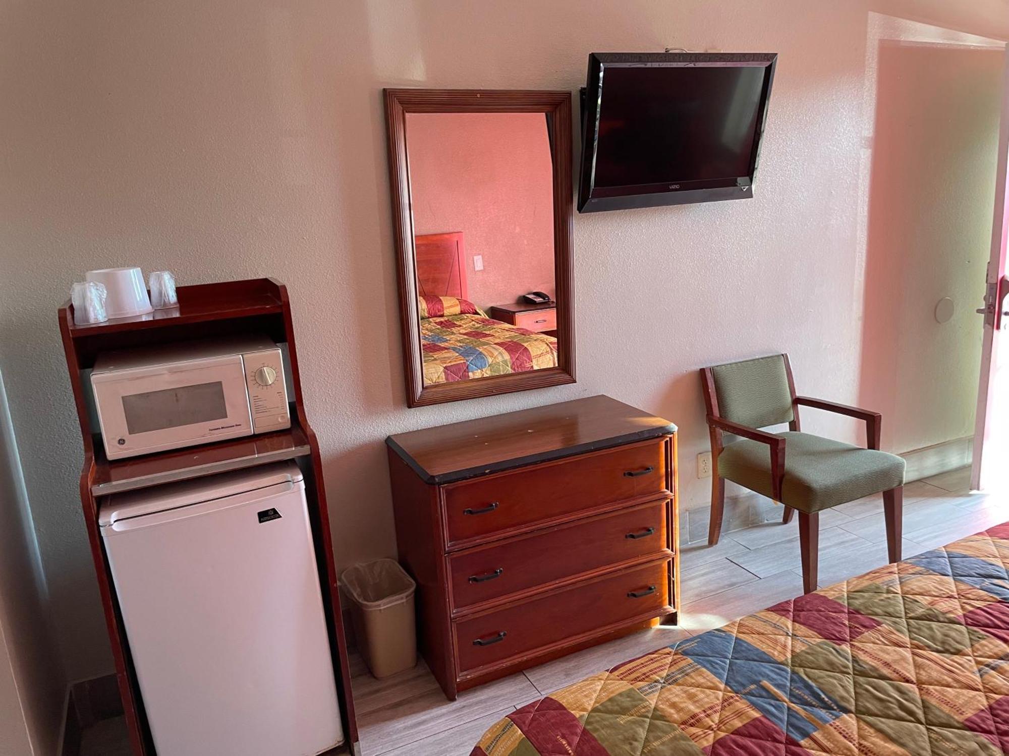 Heritage Inn And Suites โคโรนา ภายนอก รูปภาพ