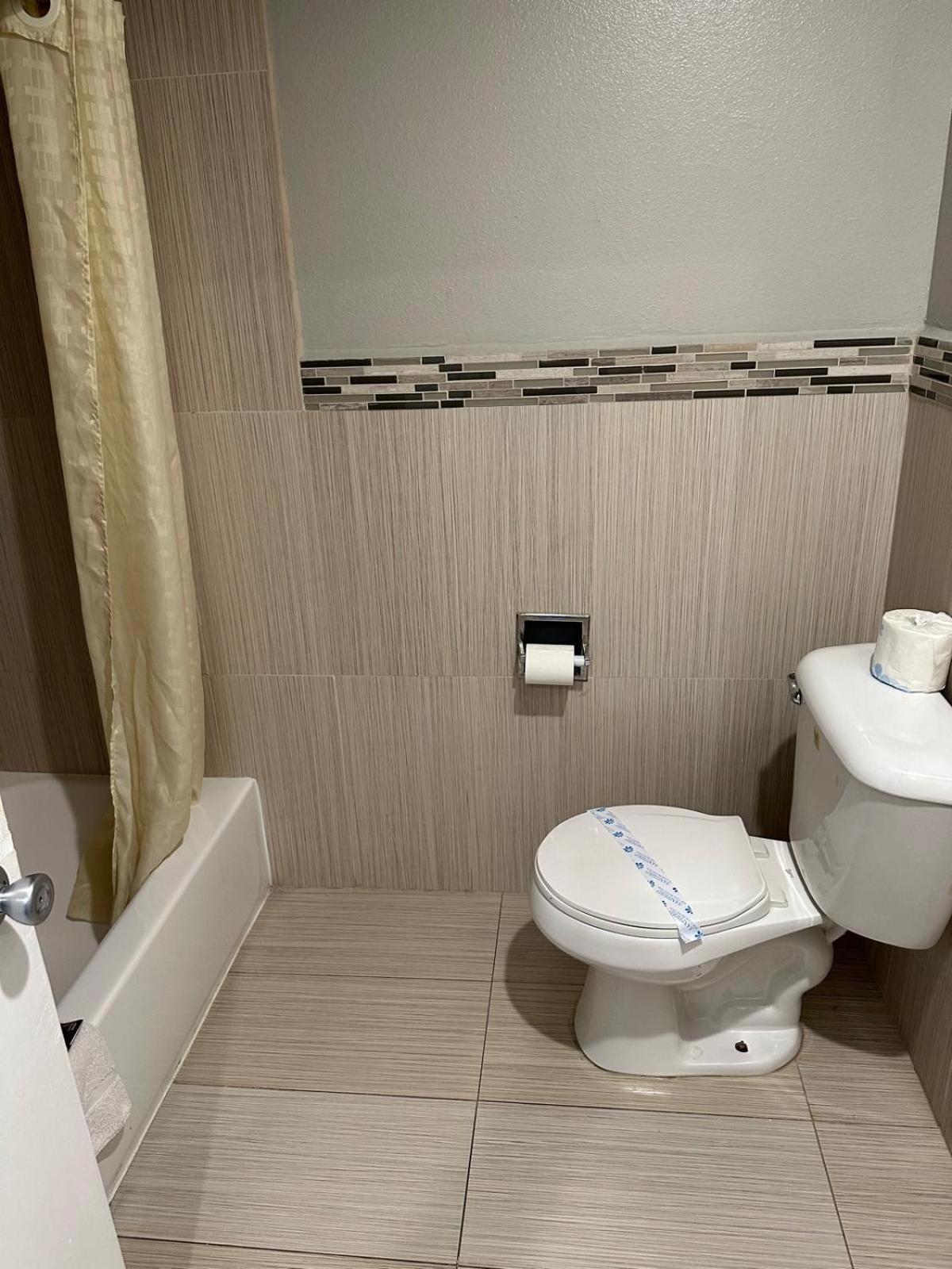Heritage Inn And Suites โคโรนา ภายนอก รูปภาพ